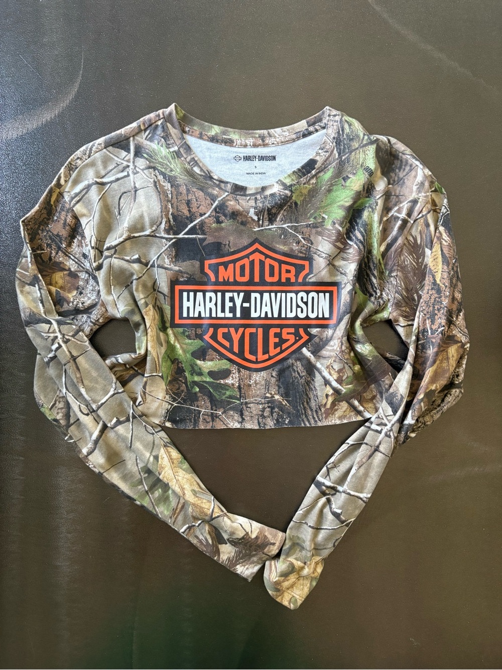 Harley-Davidson Camo Cropped Long Sleeve Top with Orange Logo - Picture 2 of 3